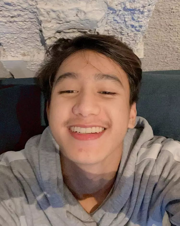 potret transformasi Bowo Alpenliebe  © berbagai sumber