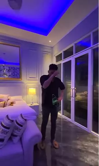 Penampakan kamar Robby Purba Instagram © 2022 brilio.net Penampakan kamar Robby Purba Instagram © 2022 brilio.net