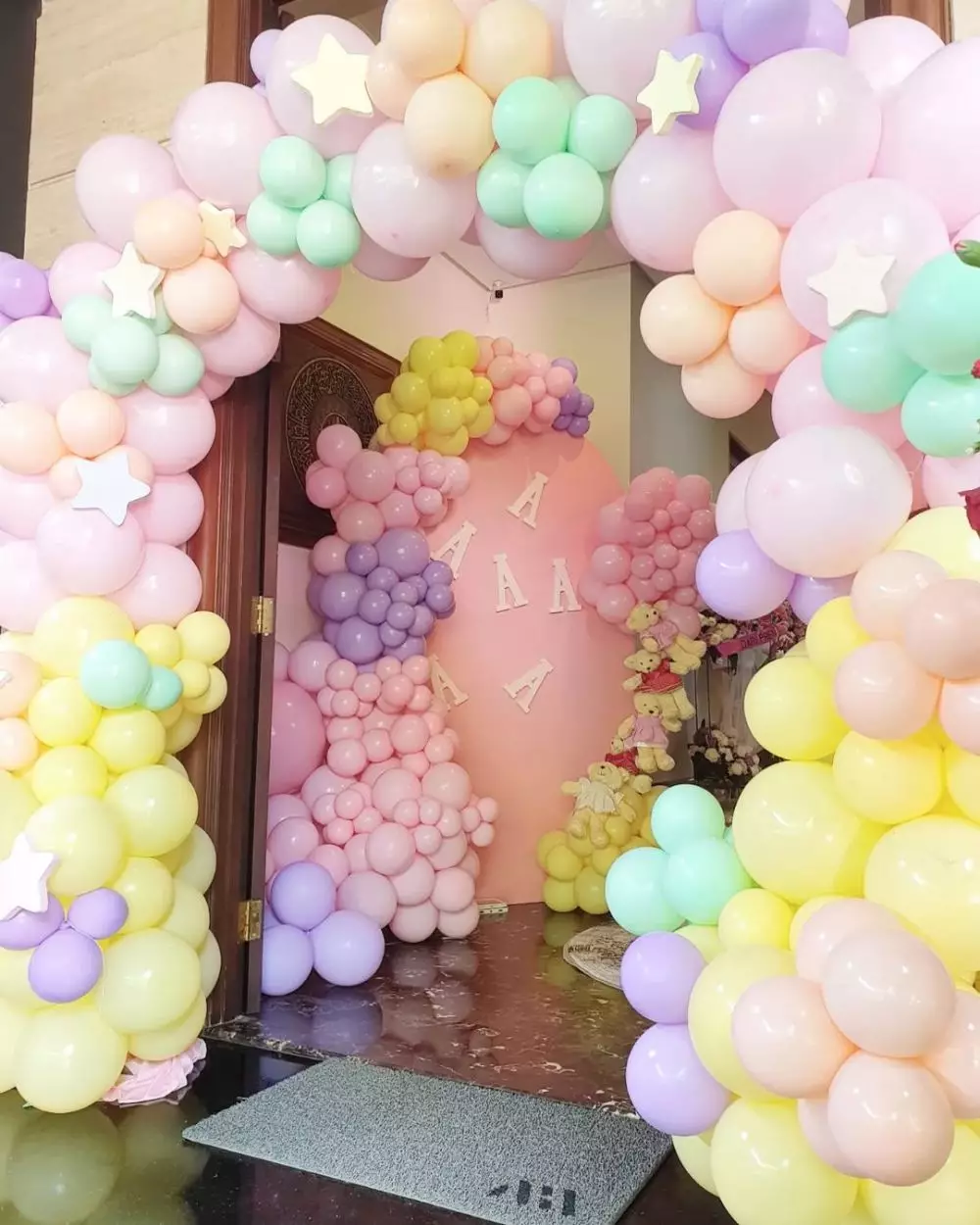 dekorasi penyambutan bayi Atta dan Aurel Berbagai sumber dekorasi penyambutan bayi Atta dan Aurel Berbagai sumber