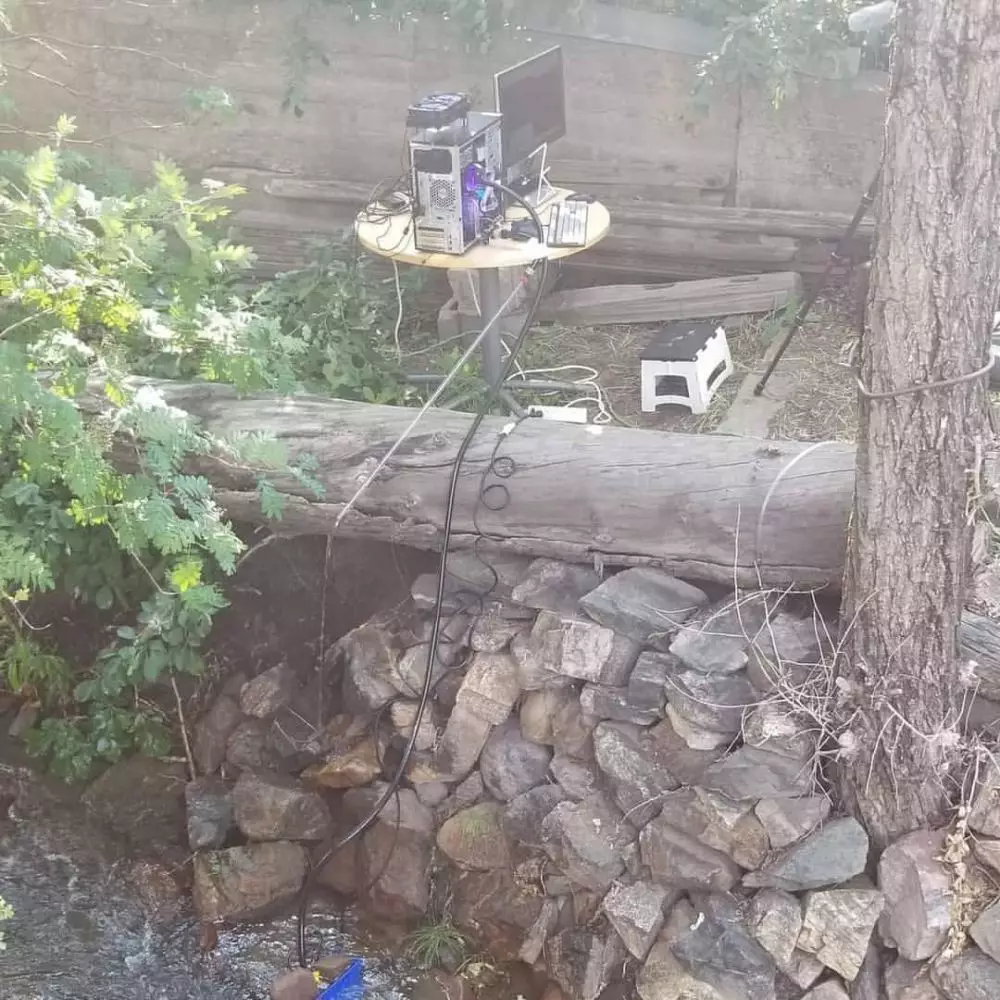 peralatan gaming malah jadi lucu © Instagram peralatan gaming malah jadi lucu © Instagram