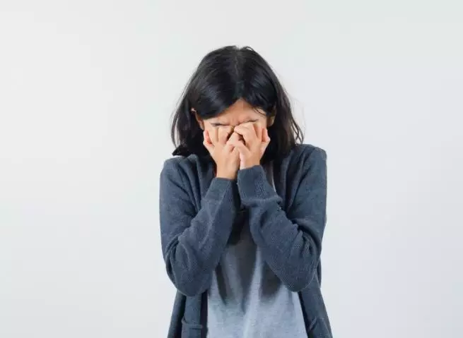 Playing victim adalah © 2022 berbagai sumber 