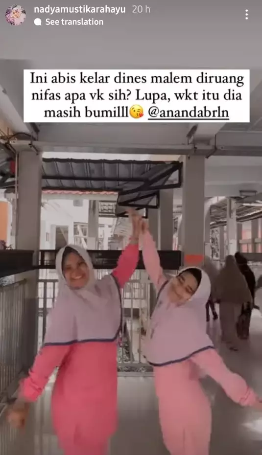 Potret Nadya Mustika saat zaman kuliah © Instagram Potret Nadya Mustika saat zaman kuliah © Instagram