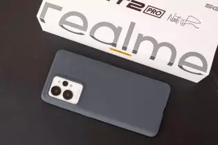 Realme GT2 Pro segera hadir di Indonesia, ini spesifikasi lengkapnya © gsmarena.com