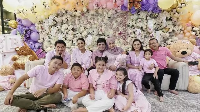 Potret dekorasi seleb sambut bayi lahir © berbagai sumber