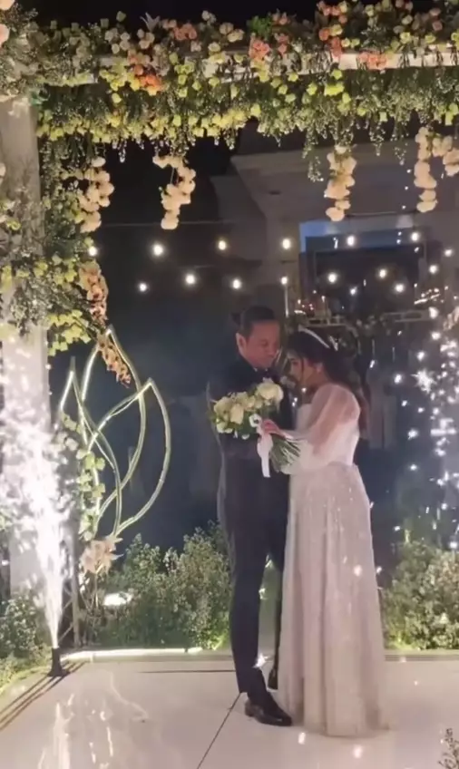 Momen pernikahan Insank Nasruddin © Instagram