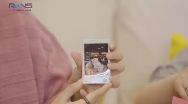 intip foto dompet seleb Berbagai sumber