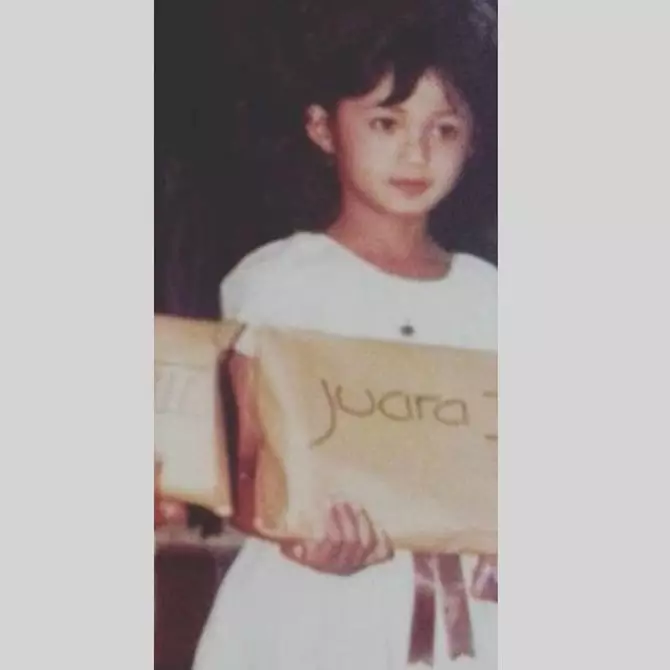 masa kecil Krisdayanti Berbagai sumber masa kecil Krisdayanti Berbagai sumber