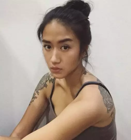 Potret Renatta Moeloek tanpa makeup © berbagai sumber