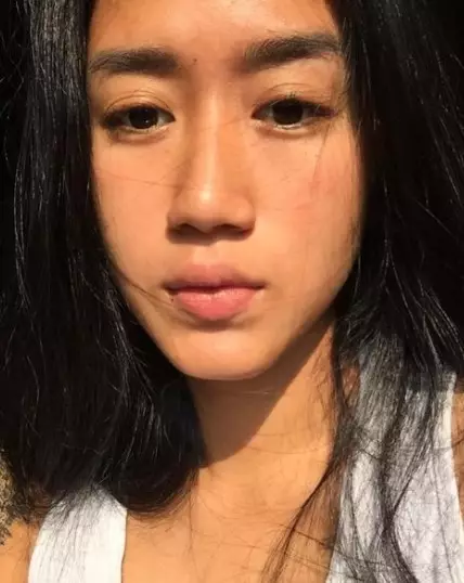 Potret Renatta Moeloek tanpa makeup © berbagai sumber