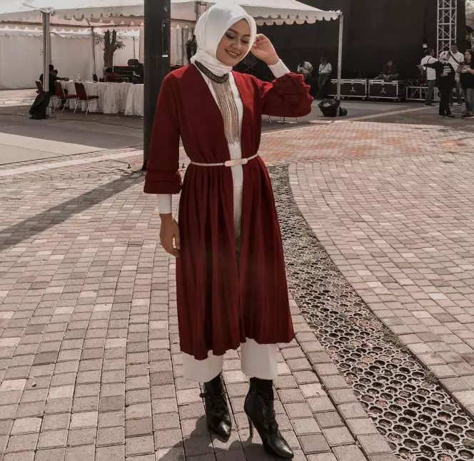 potret terbaru Ika D'Academy © Instagram potret terbaru Ika D'Academy © Instagram