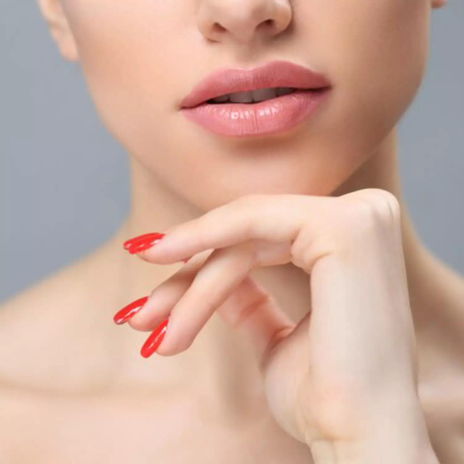 7 Manfaat Noera Lip Serum, bikin bibir merah merona alami