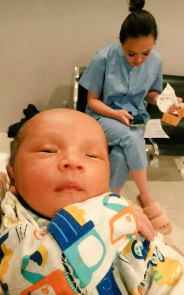 momen persalinan amanda di sinetron © berbagai sumber