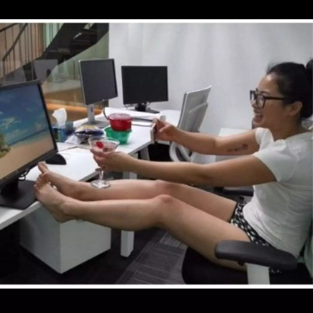 13 Momen kocak liburan low budget, bukannya healing malah pusing