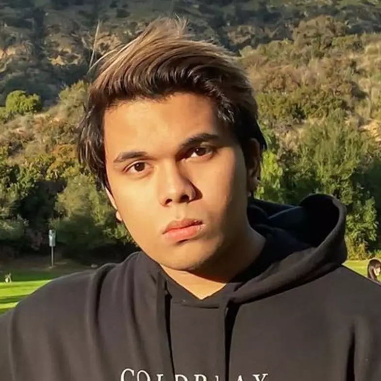 9 Cara Thariq Halilintar bikin bola-bola ayam, cuma pakai 4 bahan