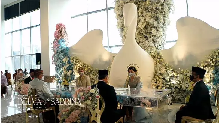 momen pernikahan belva dan sabrina © YouTube