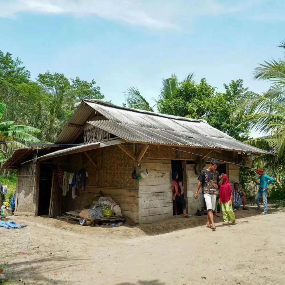 Baim Wong temui fans di Nusa Kambangan © Instagram