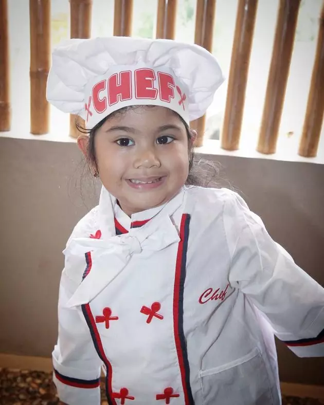 potret almira putri annisa pohan dari kecil © instagram