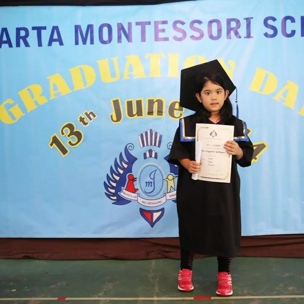 potret almira putri annisa pohan dari kecil © instagram