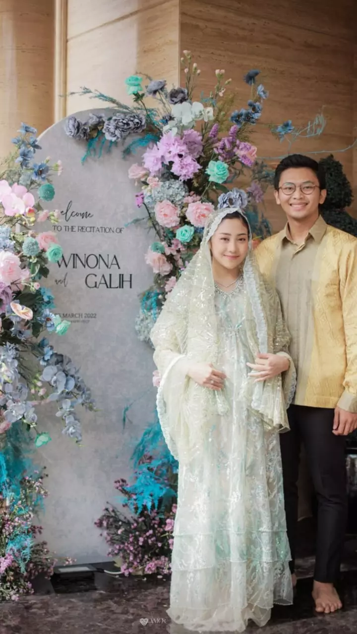 momen pengajian 4 bulanan winona willy © instagram momen pengajian 4 bulanan winona willy © instagram