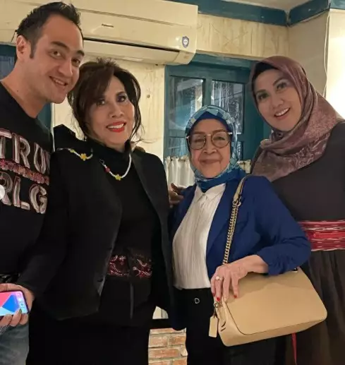 momen akrab Venna Melinda dan calon ibu mertua © Instagram