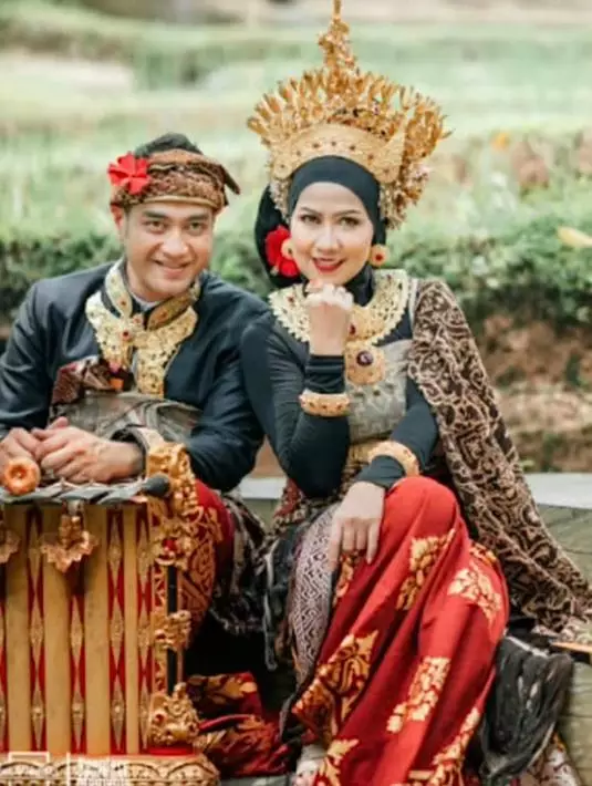 Gaya Venna Melinda dari prewedding hingga resepsi © Instagram Gaya Venna Melinda dari prewedding hingga resepsi © Instagram