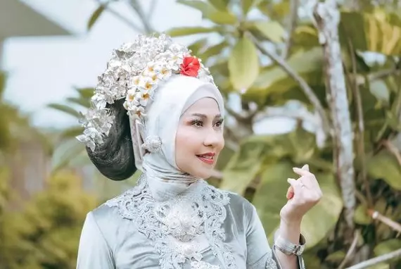Gaya Venna Melinda dari prewedding hingga resepsi © Instagram Gaya Venna Melinda dari prewedding hingga resepsi © Instagram
