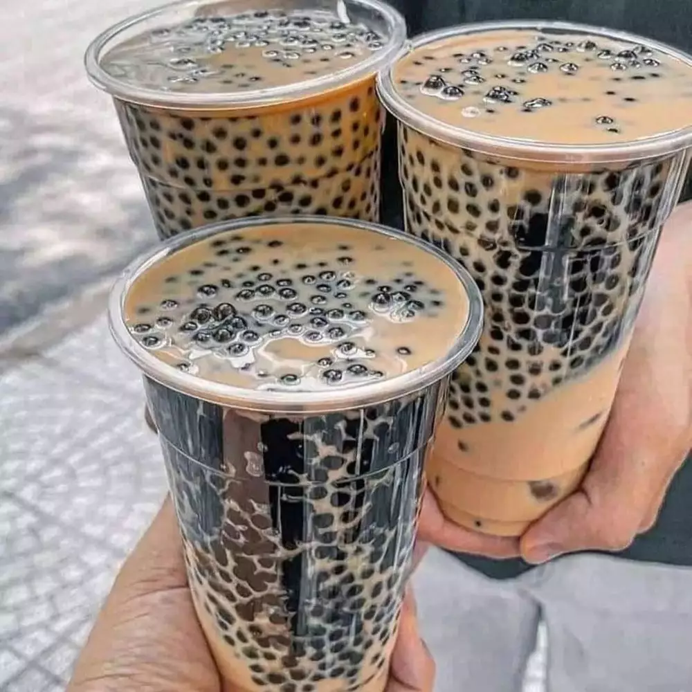 potret nyeleneh minuman kekinian © berbagai sumber