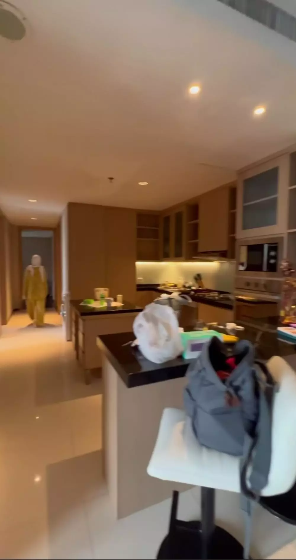 apartemen tempat staycation tya ariestya © instagram