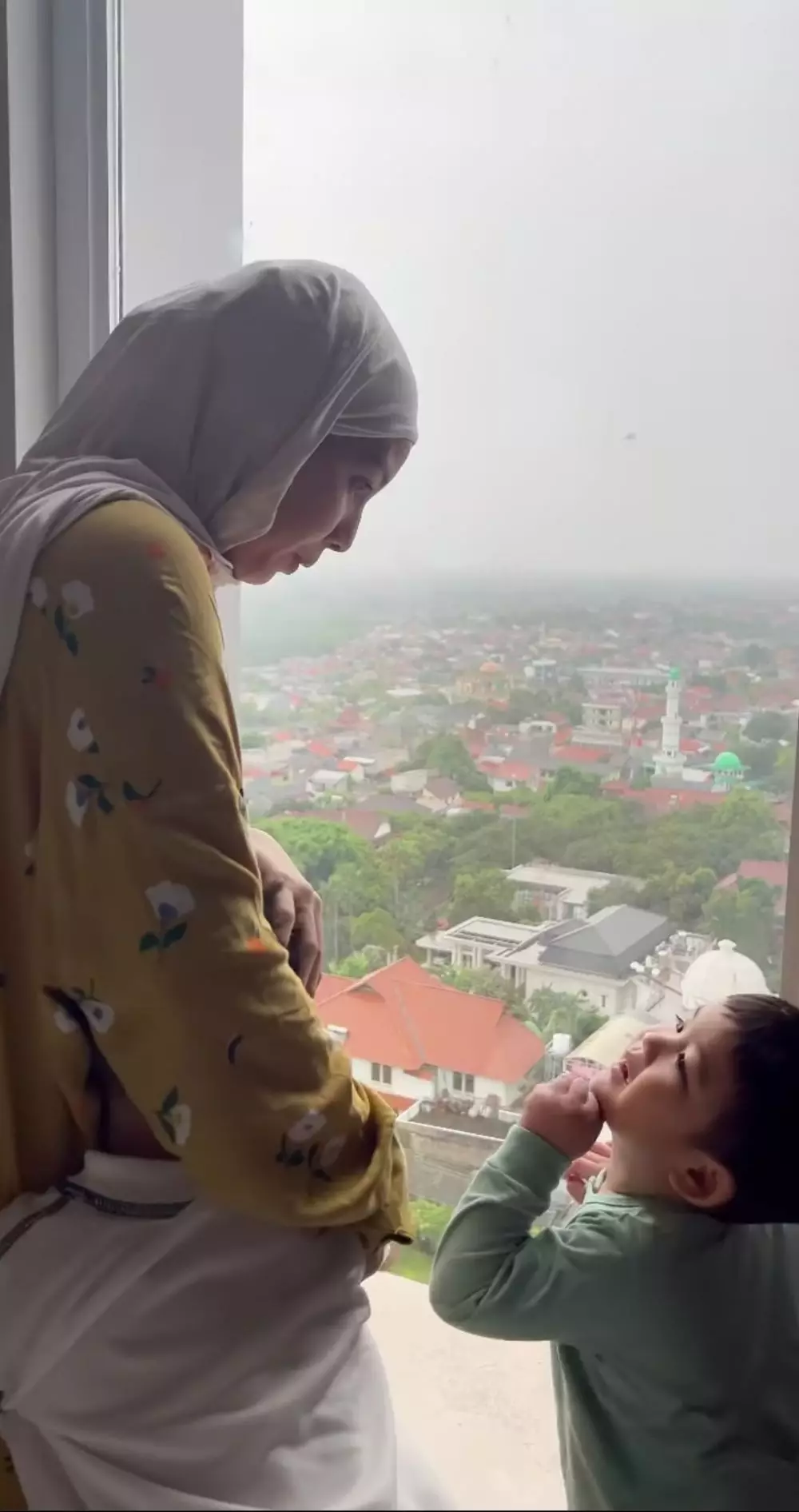 apartemen tempat staycation tya ariestya © instagram