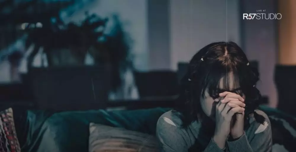 Fuji jadi model video klip © YouTube