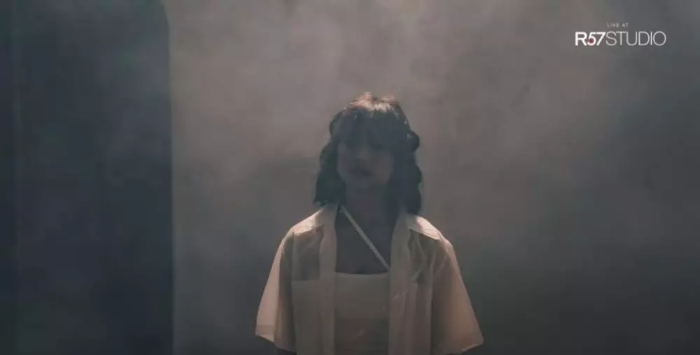 Fuji jadi model video klip © YouTube