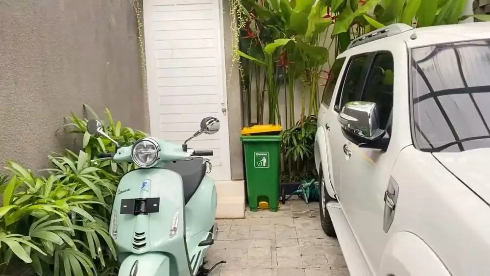 penampakan terbaru vila Desta di Bali © YouTube