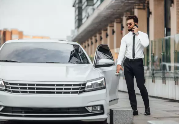 arti mimpi naik mobil © 2022 berbagai sumber 