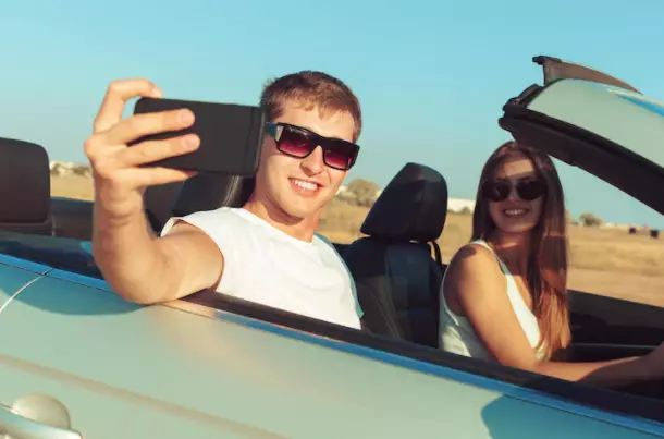 arti mimpi naik mobil © 2022 berbagai sumber 