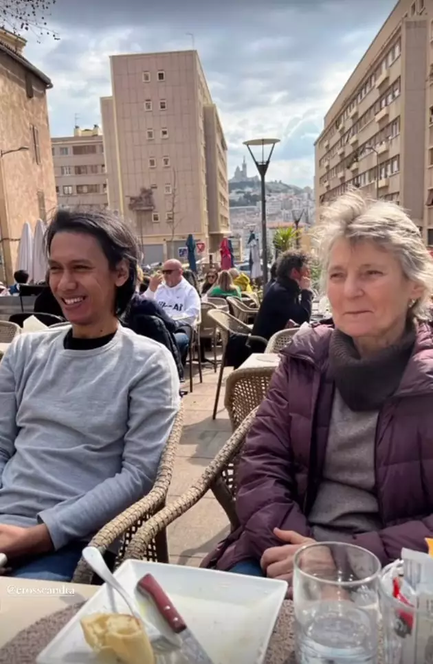 momen kedekatan seleb cowok dan mertua bule © instagram momen kedekatan seleb cowok dan mertua bule © instagram