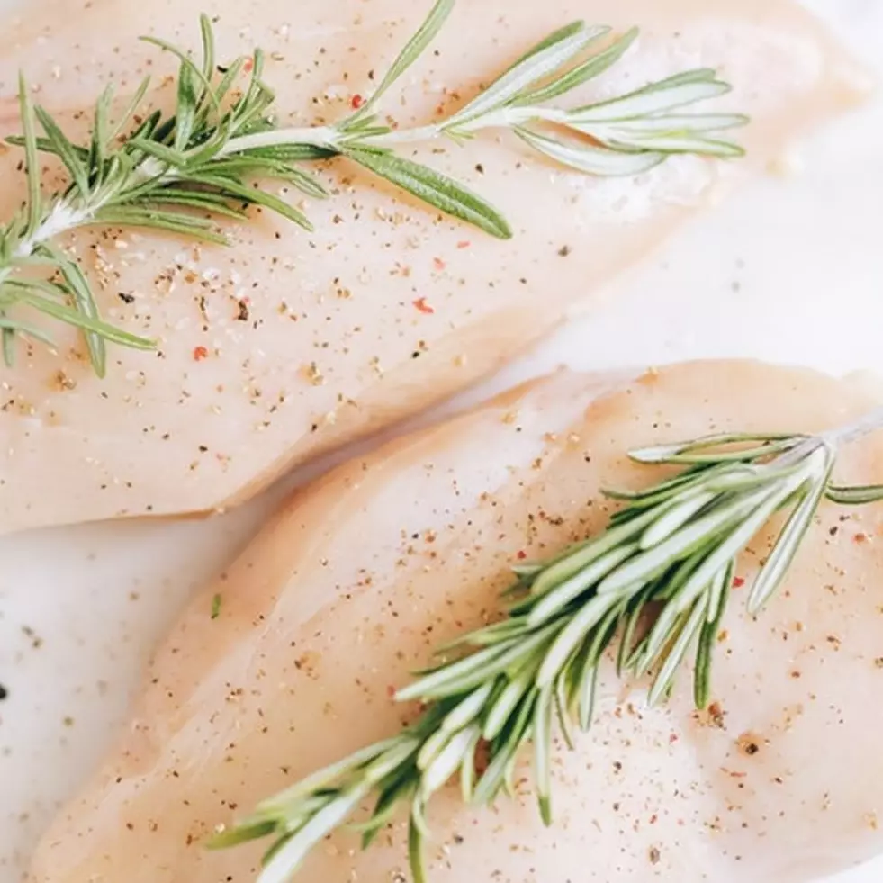 7 Cara tepat menyimpan dan membersihkan daging ayam, bebas bakteri