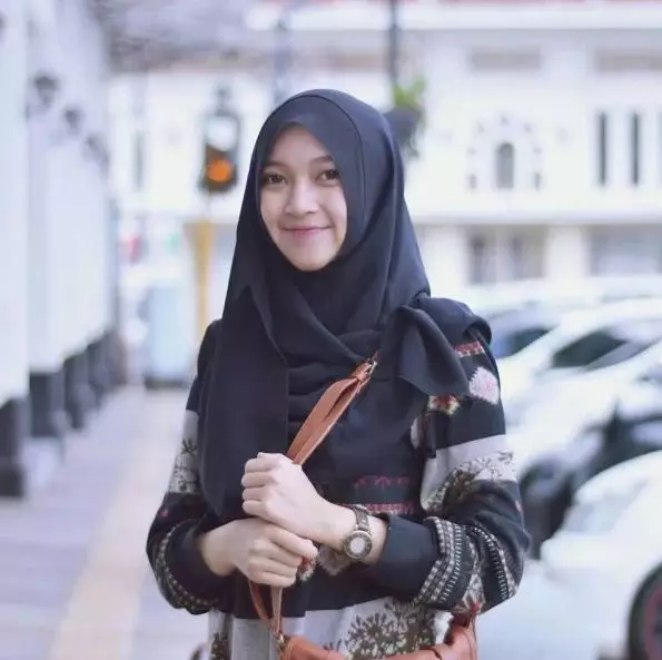Pesona 8 putri ustaz kondang Instagram
