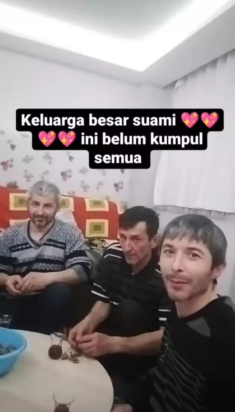 Rohimah kumpul bareng keluarga suami © Instagram