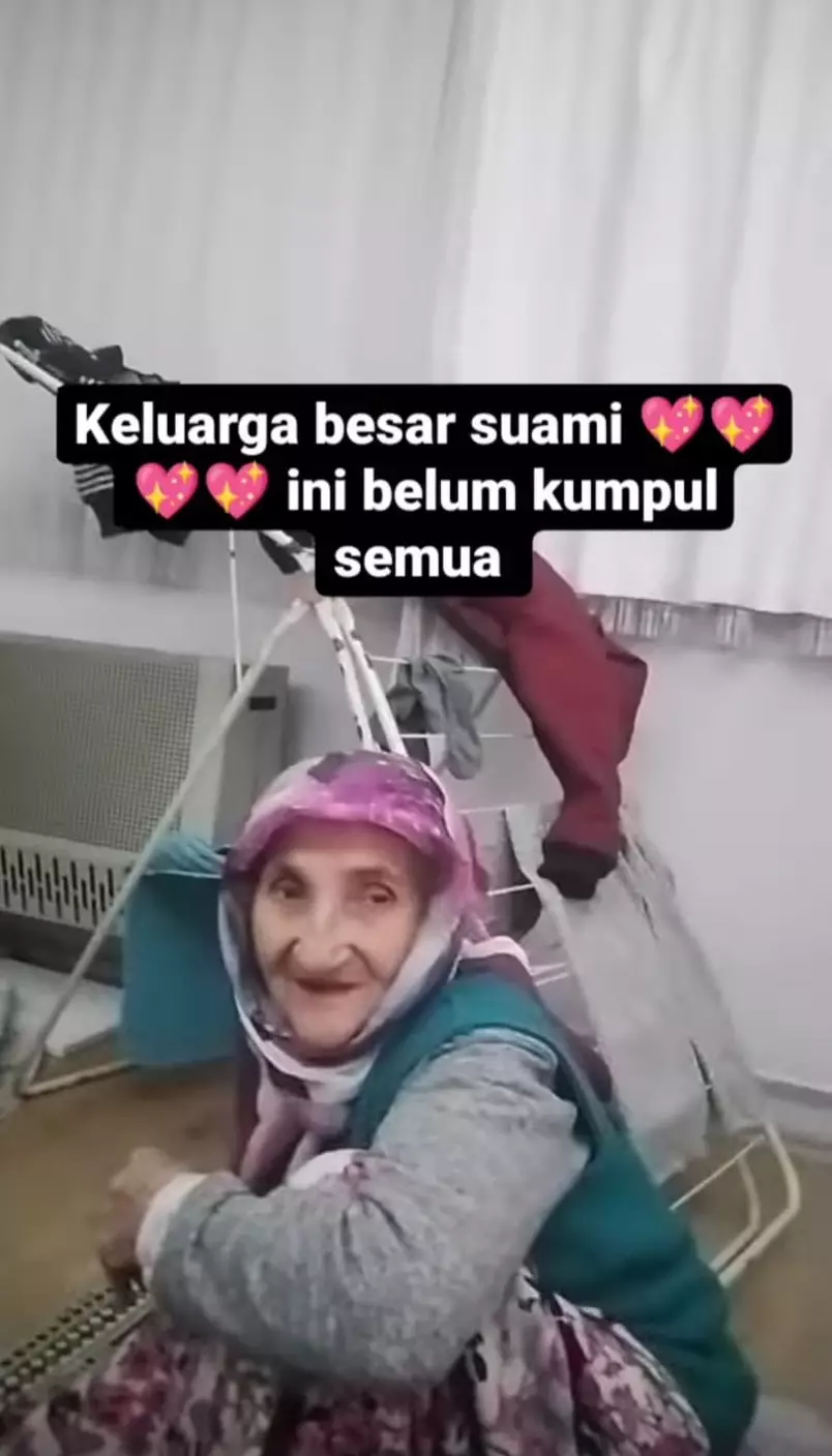 Rohimah kumpul bareng keluarga suami © Instagram