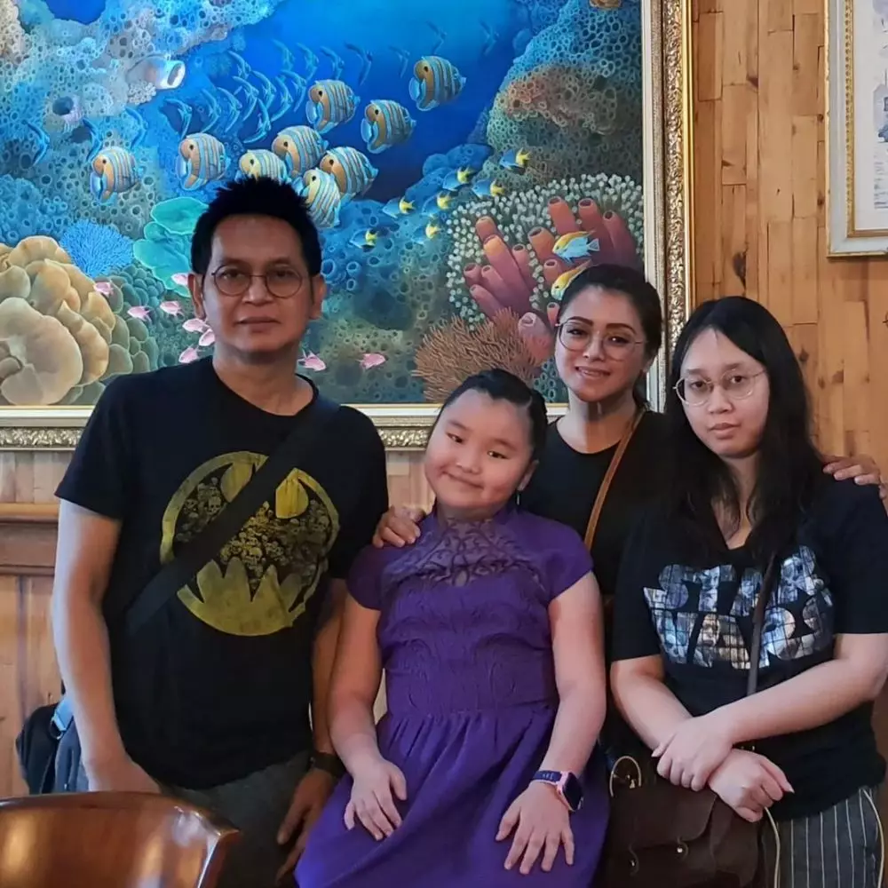 hilman hariwijaya penulis lupus meninggal dunia © instagram