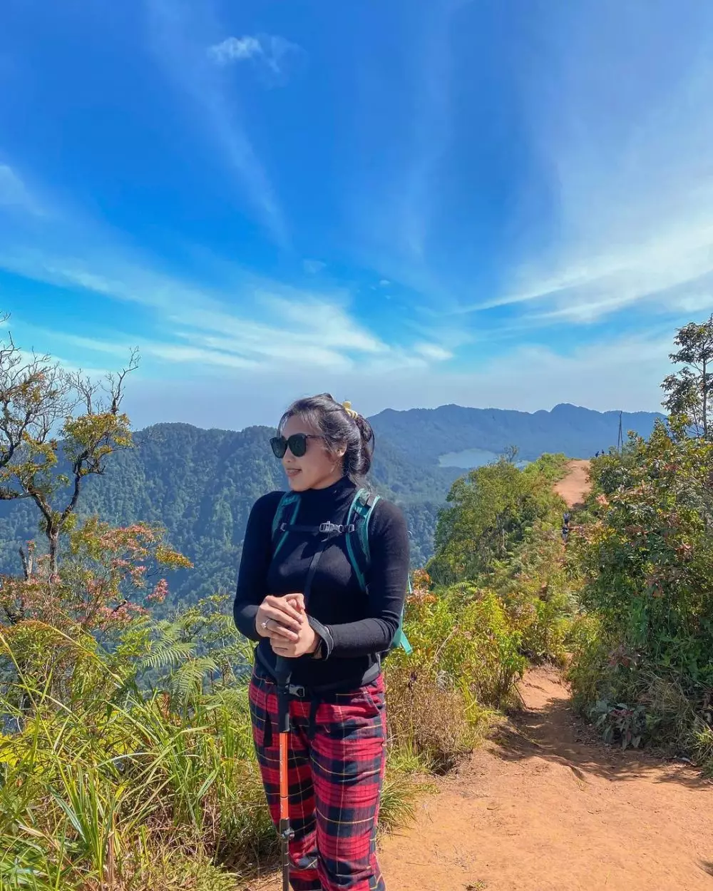 Gigi Ruwanita mantan istri Doni Salmanan Berbagai sumber