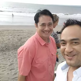 momen pertemuan Ferry Irawan dan mantan suami Venna © berbagai sumber momen pertemuan Ferry Irawan dan mantan suami Venna © berbagai sumber