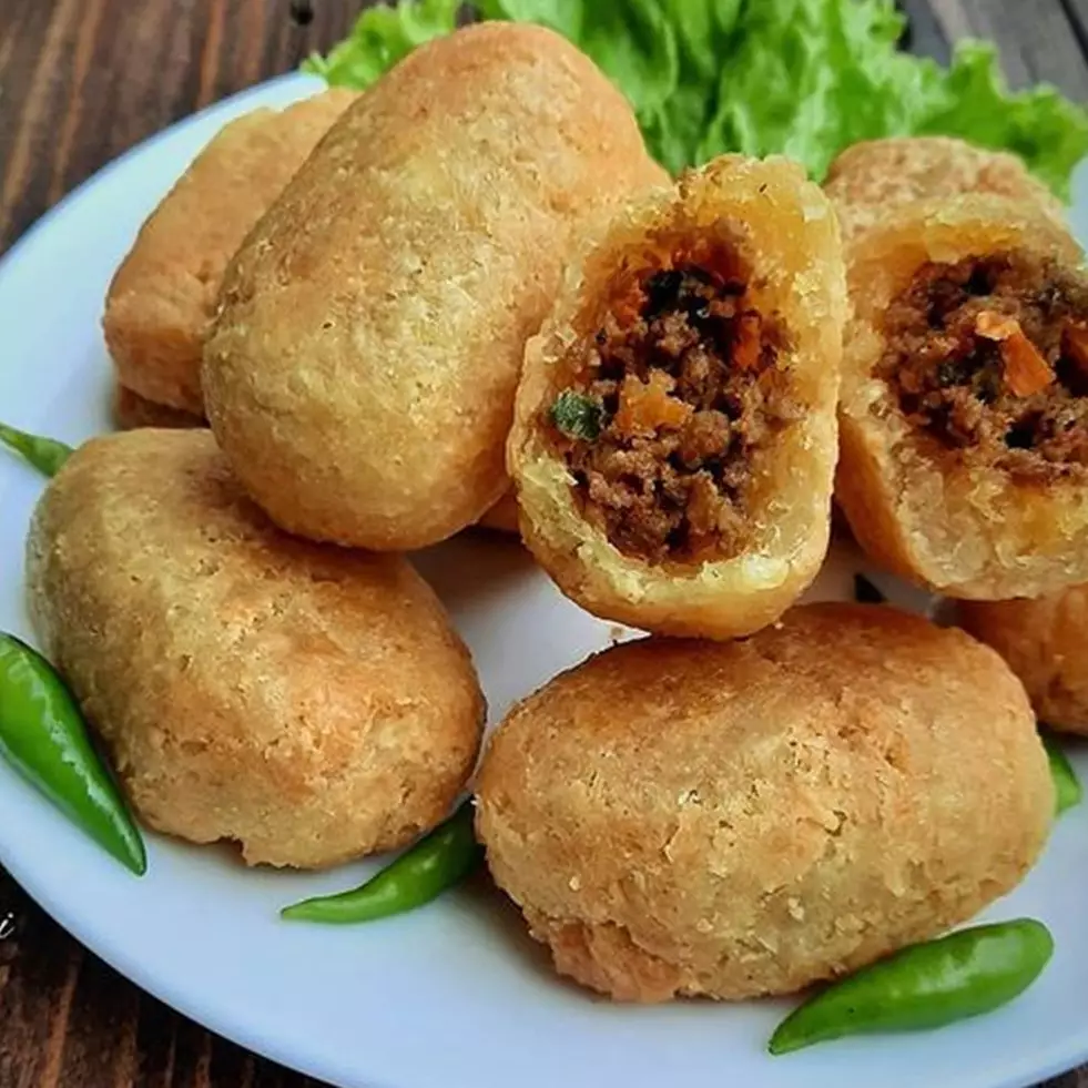 Resep combro pedas, garing di luar, lembut di dalam, dan bikin nagih