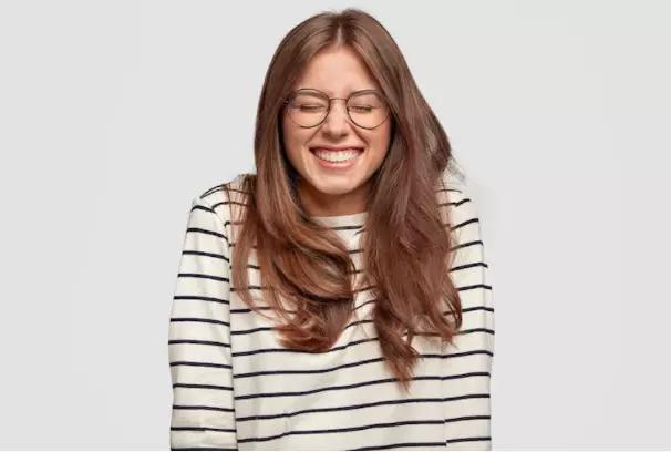 9 Arti mimpi tertawa © 2022 berbagai sumber 