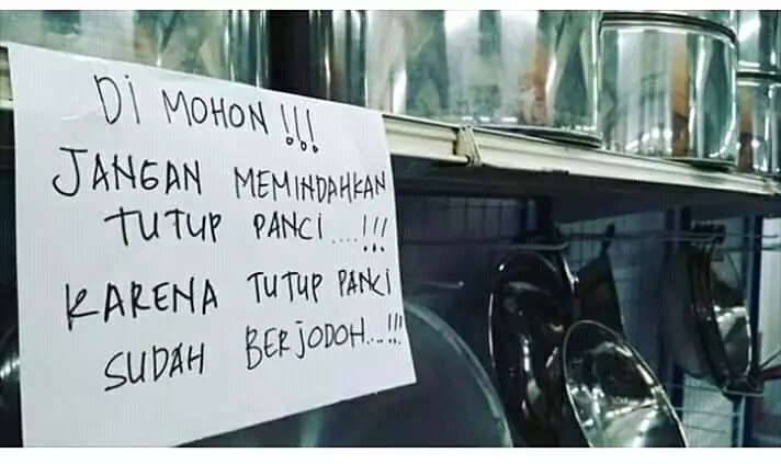 peringatan nyeleneh bikin baper © berbagai sumber