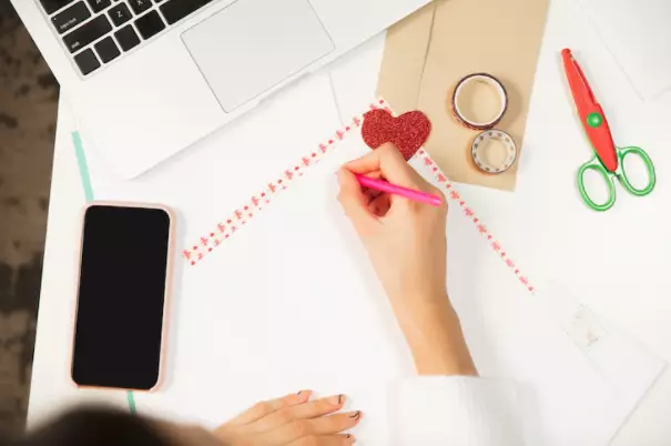 Teks narasi adalah  © 2022 berbagai sumber  Teks narasi adalah  © 2022 berbagai sumber