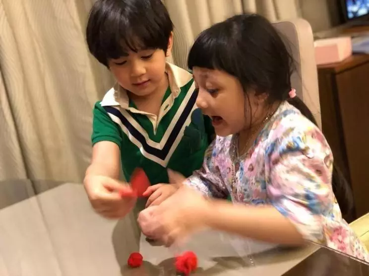 Potret kebersamaan Rafathar dan Arsy © berbagai sumber