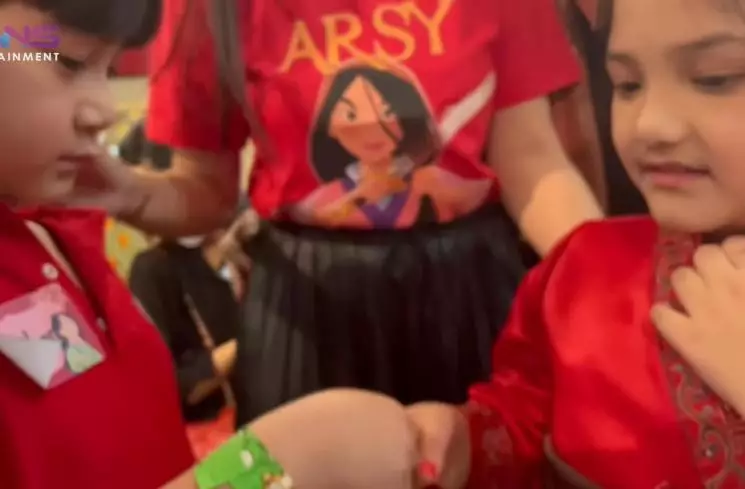 Potret kebersamaan Rafathar dan Arsy © berbagai sumber