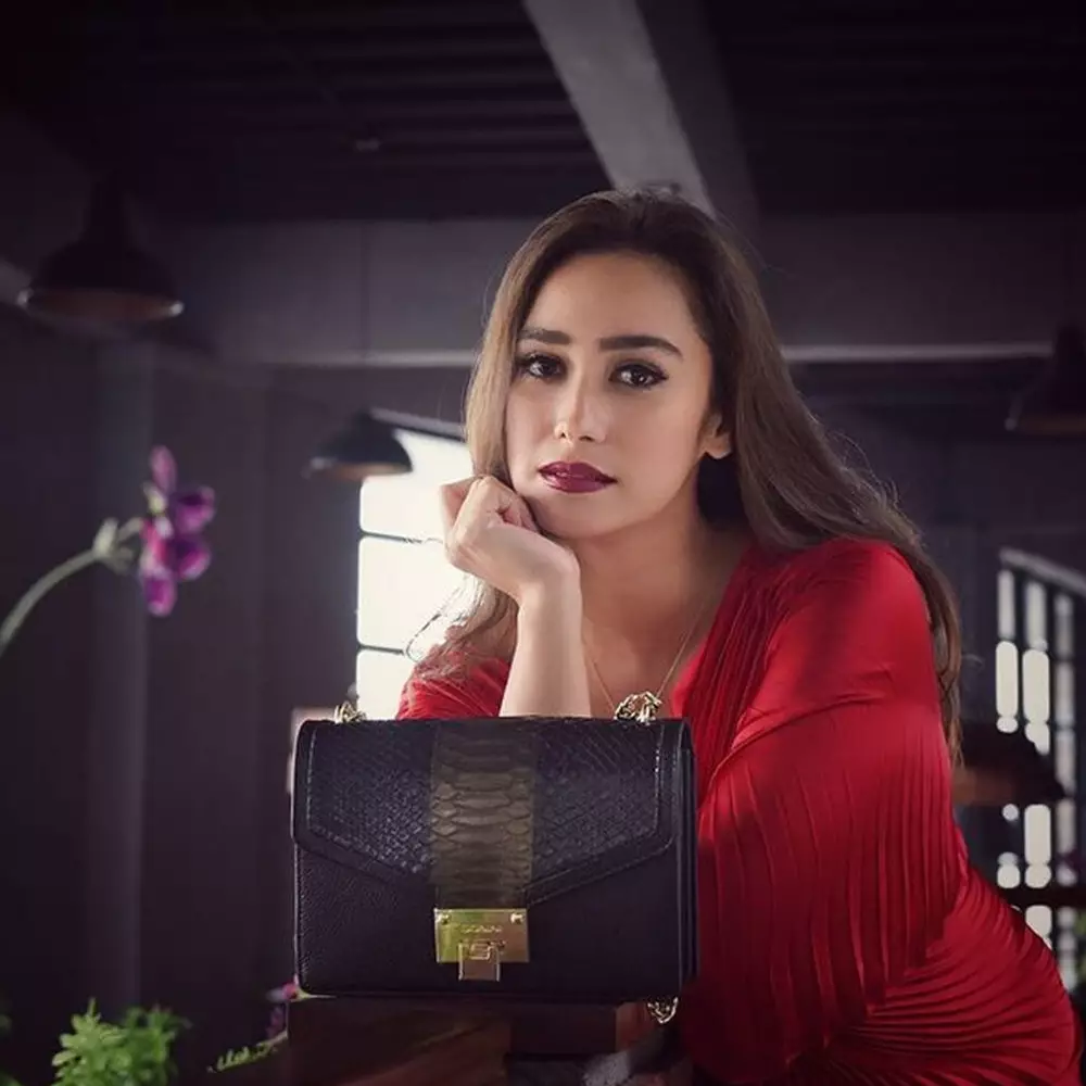 5 Rahasia awet muda Alexandra Gottardo, hindari pakai makeup harian