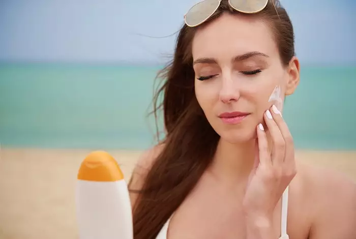 Kandungan skincare yang tidak boleh untuk ibu hamil Berbagai sumber Kandungan skincare yang tidak boleh untuk ibu hamil Berbagai sumber